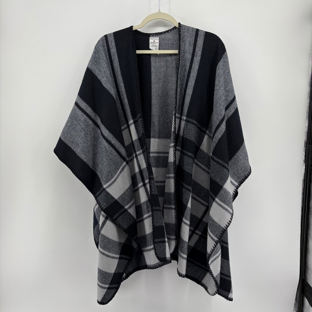 Woolrich Womens OS Gray Black Plaid Ruana Wrap Poncho Blanket Cape Open Front